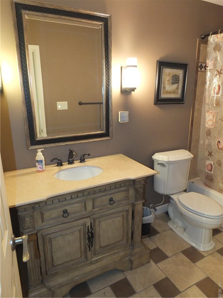 108 Grafton District Road Yorktown VA 23692