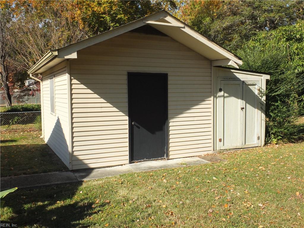 108 Grafton District Road Yorktown VA 23692