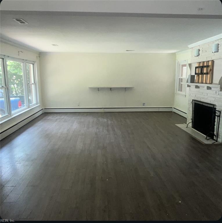 11 Greenwood Road Newport News VA 23601