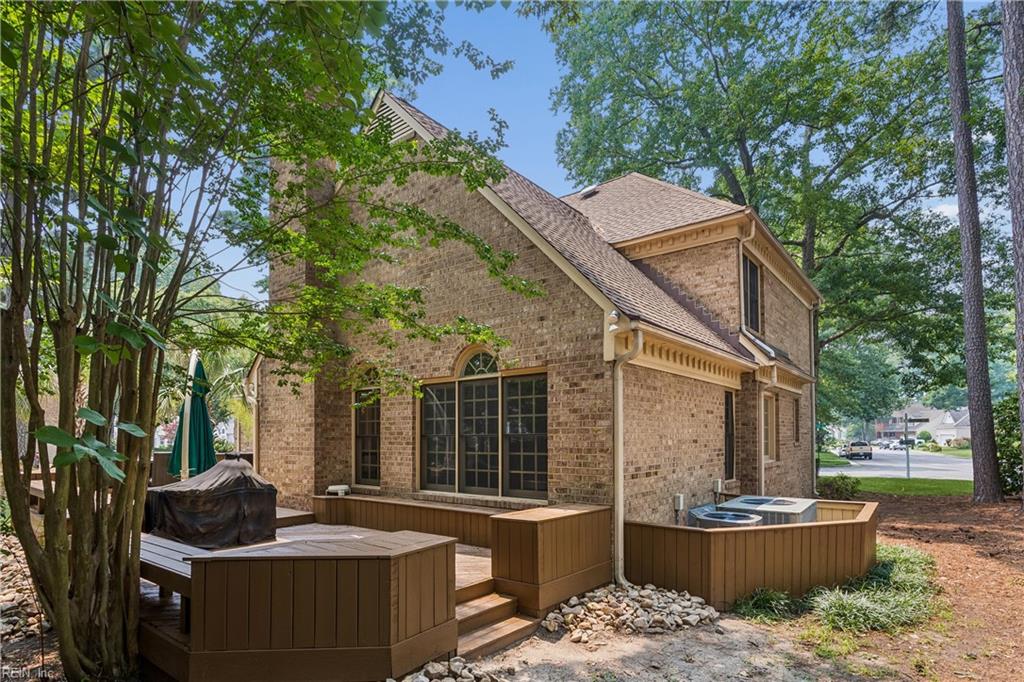 101 Clayton Drive Yorktown VA 23693