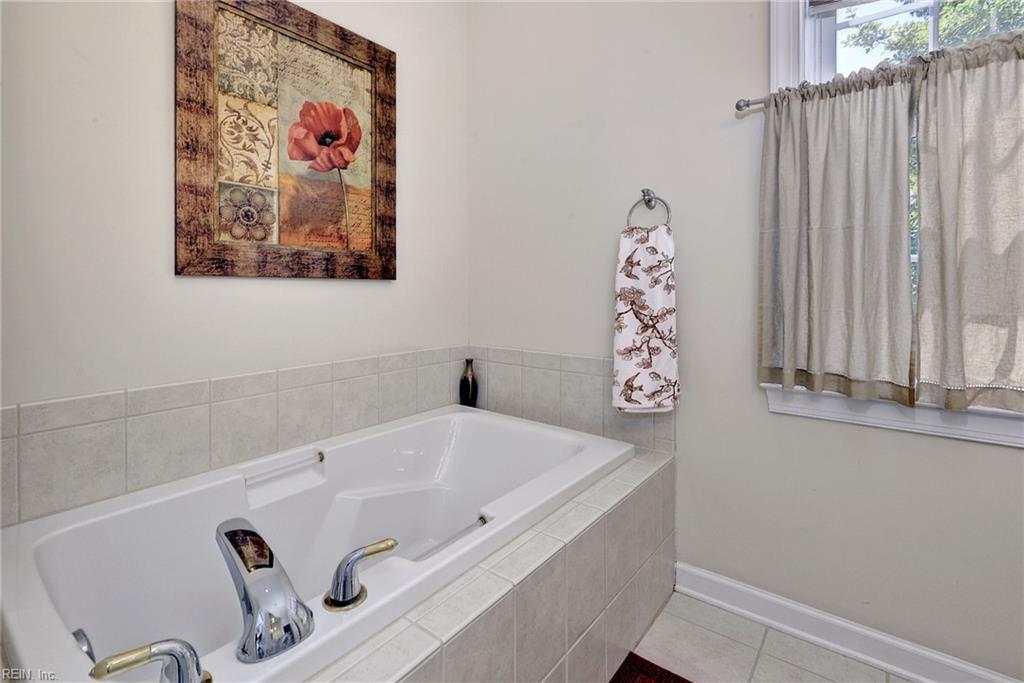 5528 Brixton Road Williamsburg VA 23185