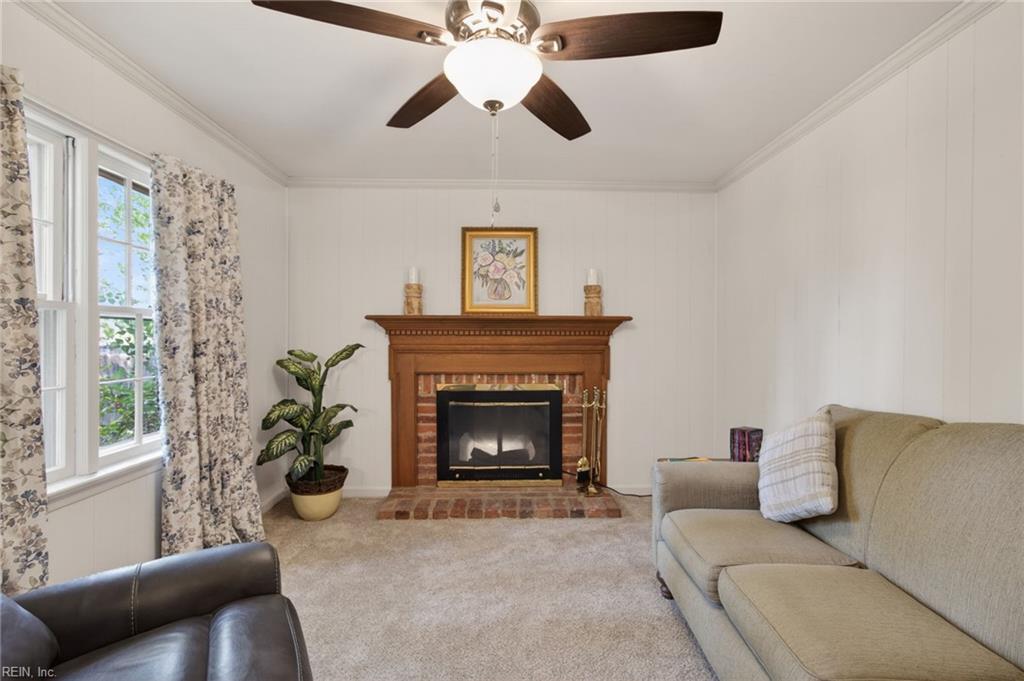 210 Custer Place Newport News VA 23608