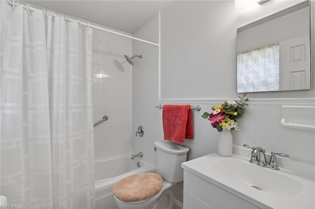 210 Custer Place Newport News VA 23608