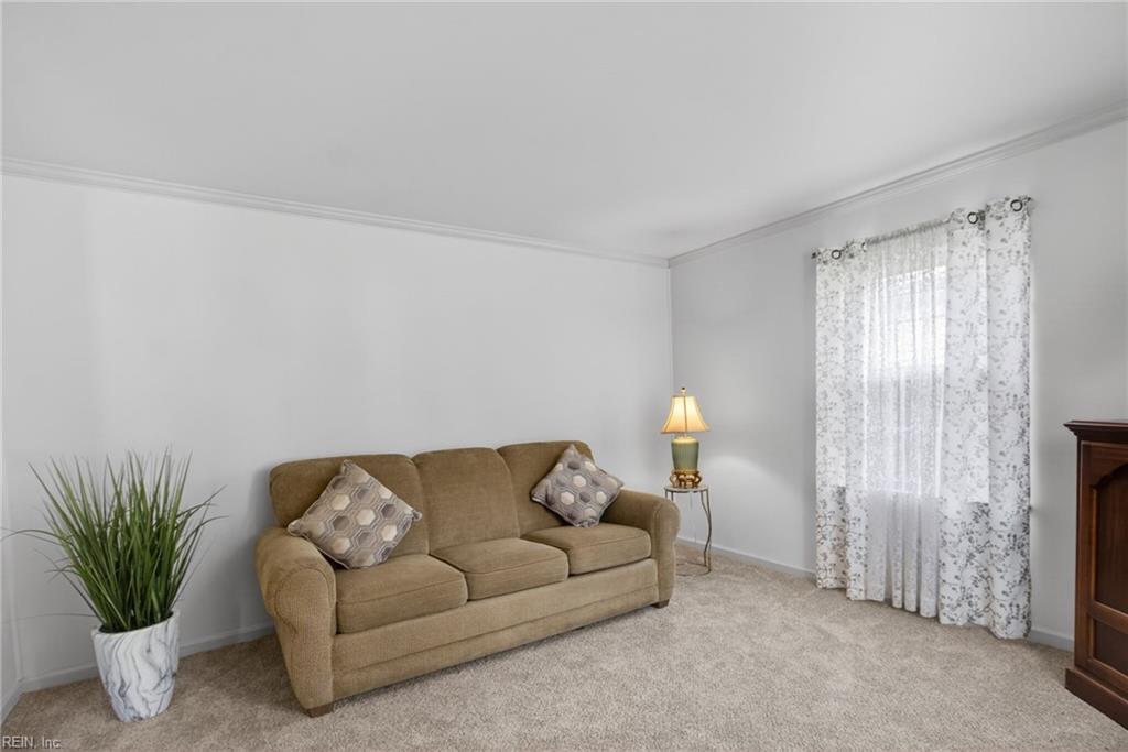 210 Custer Place Newport News VA 23608