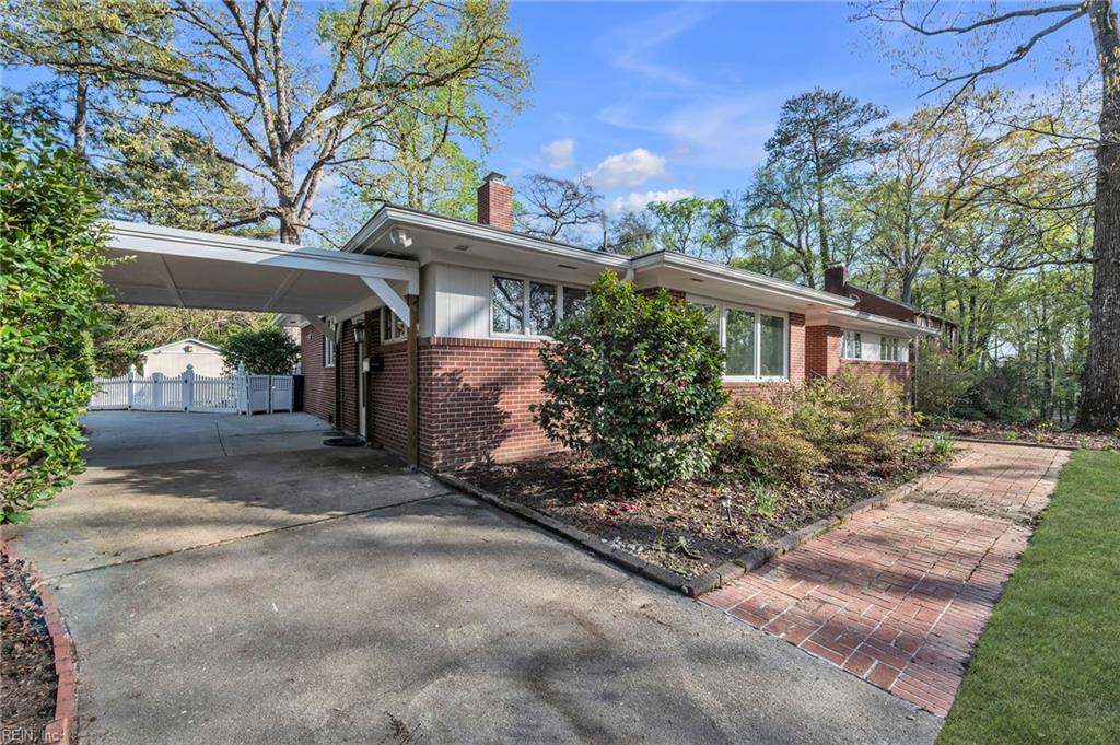 237 James River Dr Drive Newport News VA 23601