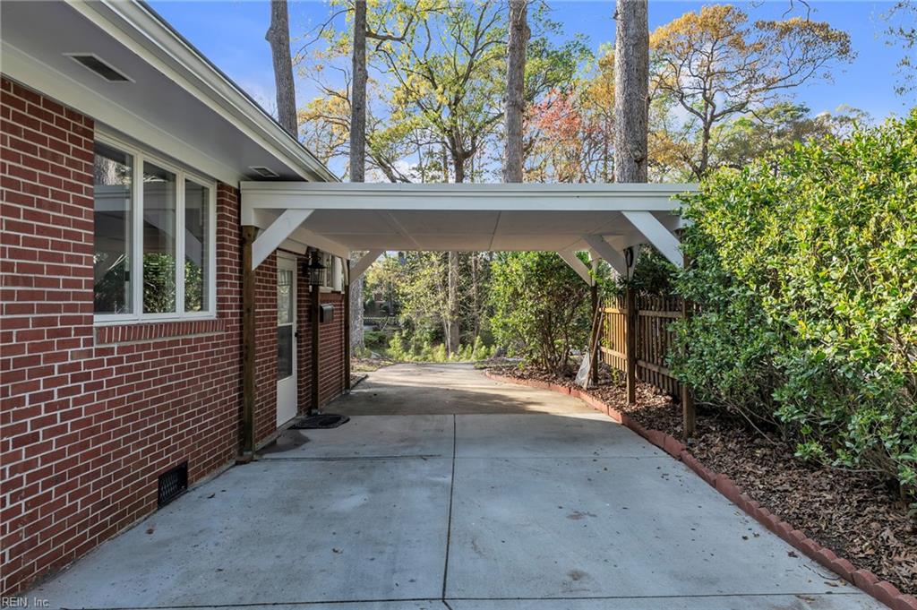 237 James River Dr Drive Newport News VA 23601