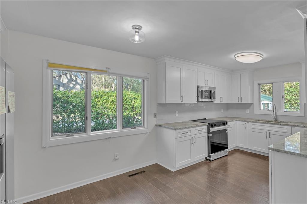 237 James River Dr Drive Newport News VA 23601