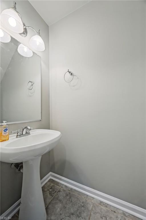 345 Circuit Lane Newport News VA 23608