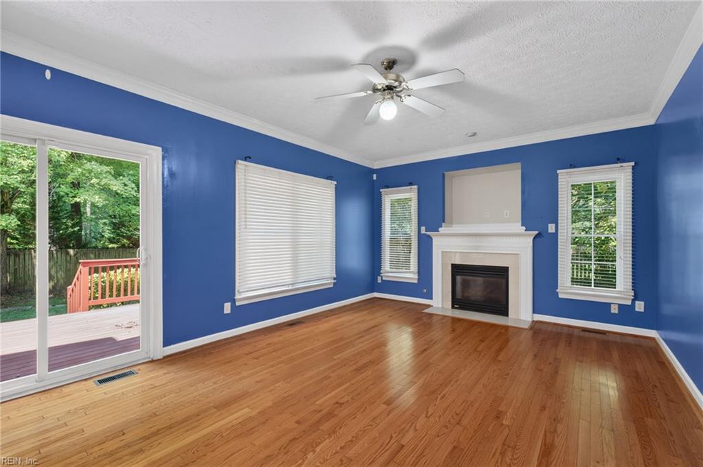 212 Halles Run Yorktown VA 23693
