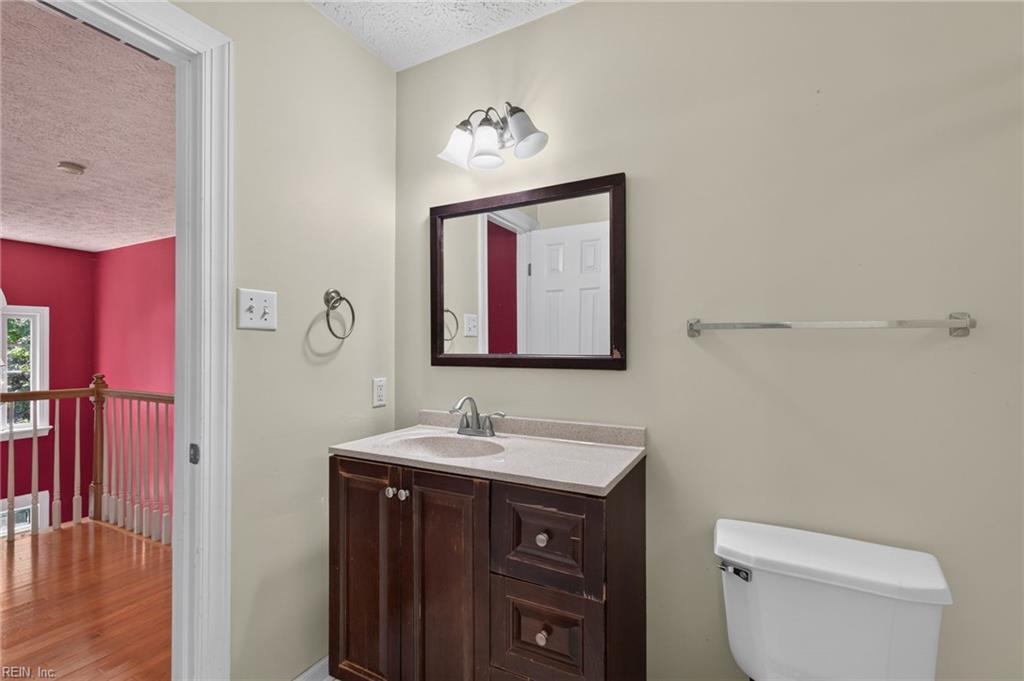 212 Halles Run Yorktown VA 23693