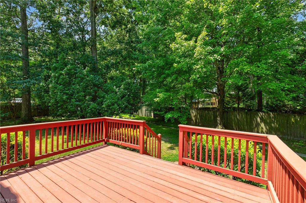 212 Halles Run Yorktown VA 23693