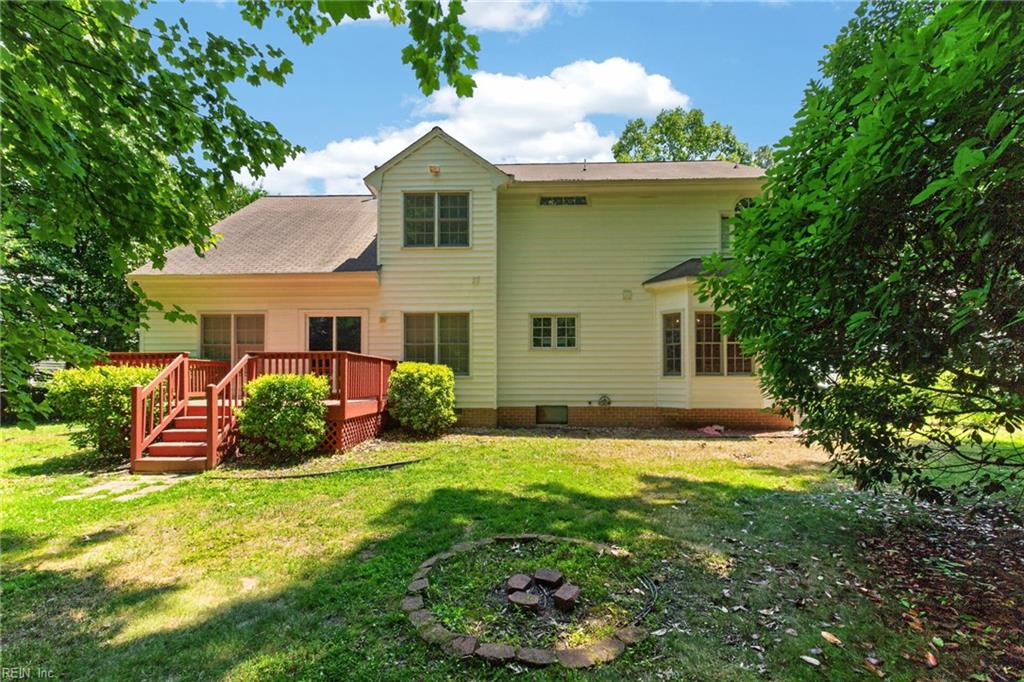 212 Halles Run Yorktown VA 23693