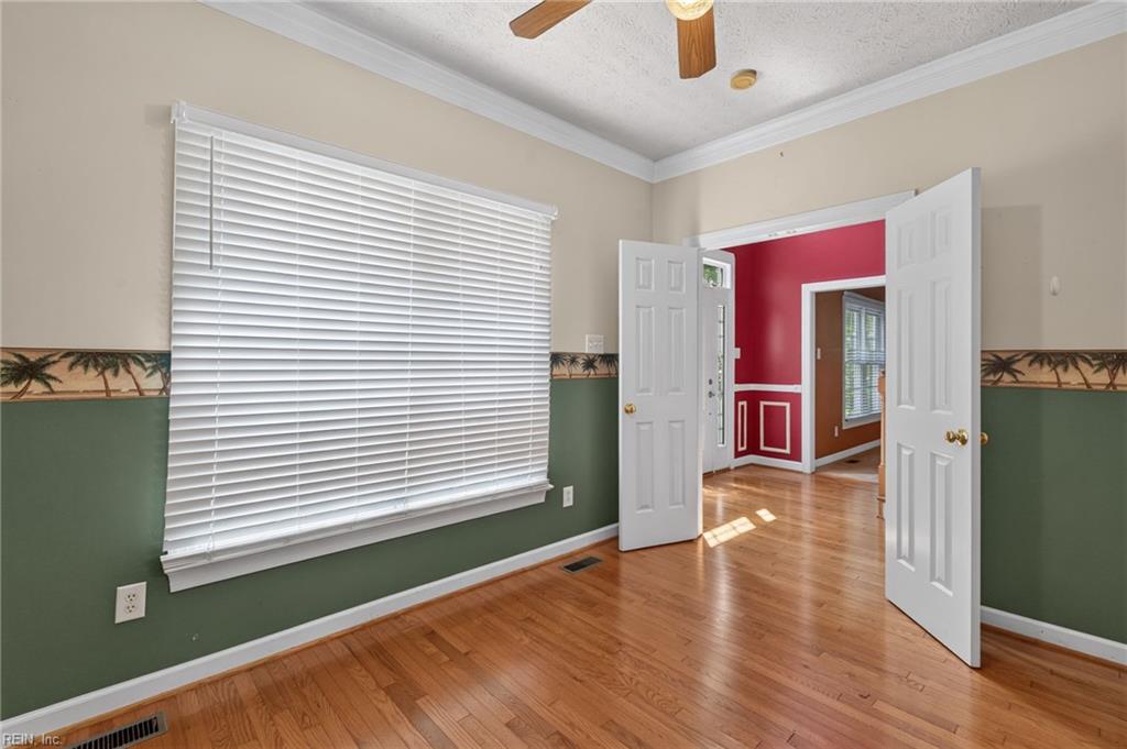 212 Halles Run Yorktown VA 23693