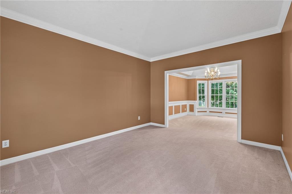 212 Halles Run Yorktown VA 23693