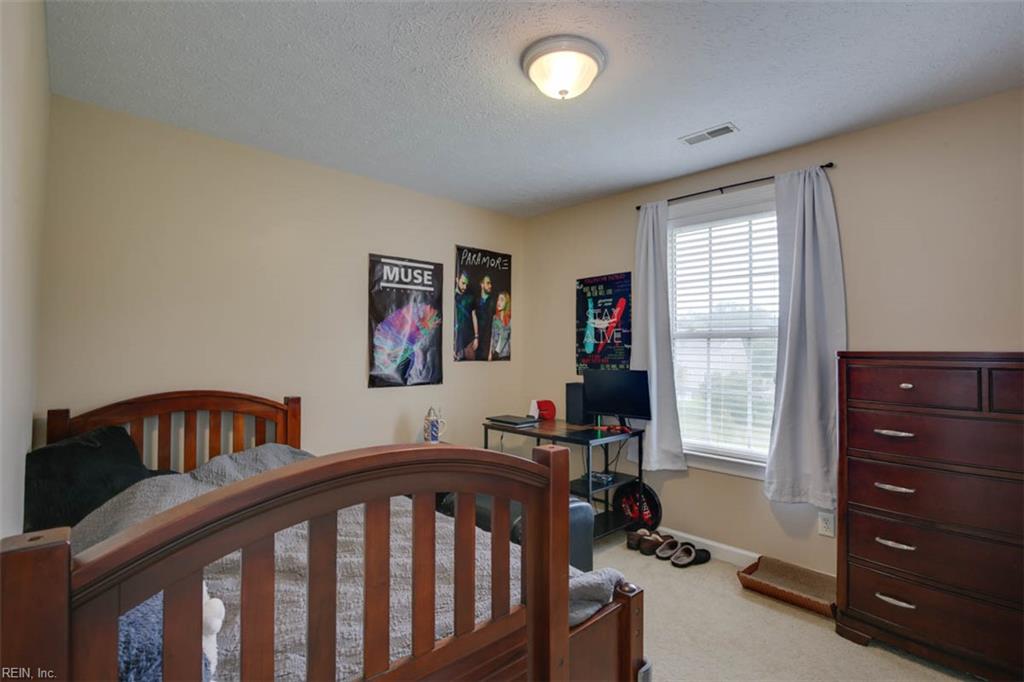 129 Bradley Drive Yorktown VA 23692