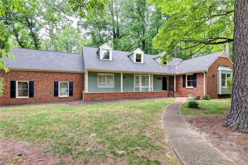 Williamsburg VA, 101 Holman Road