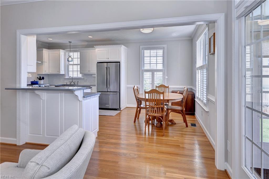 109 Hollinwell Williamsburg VA 23188