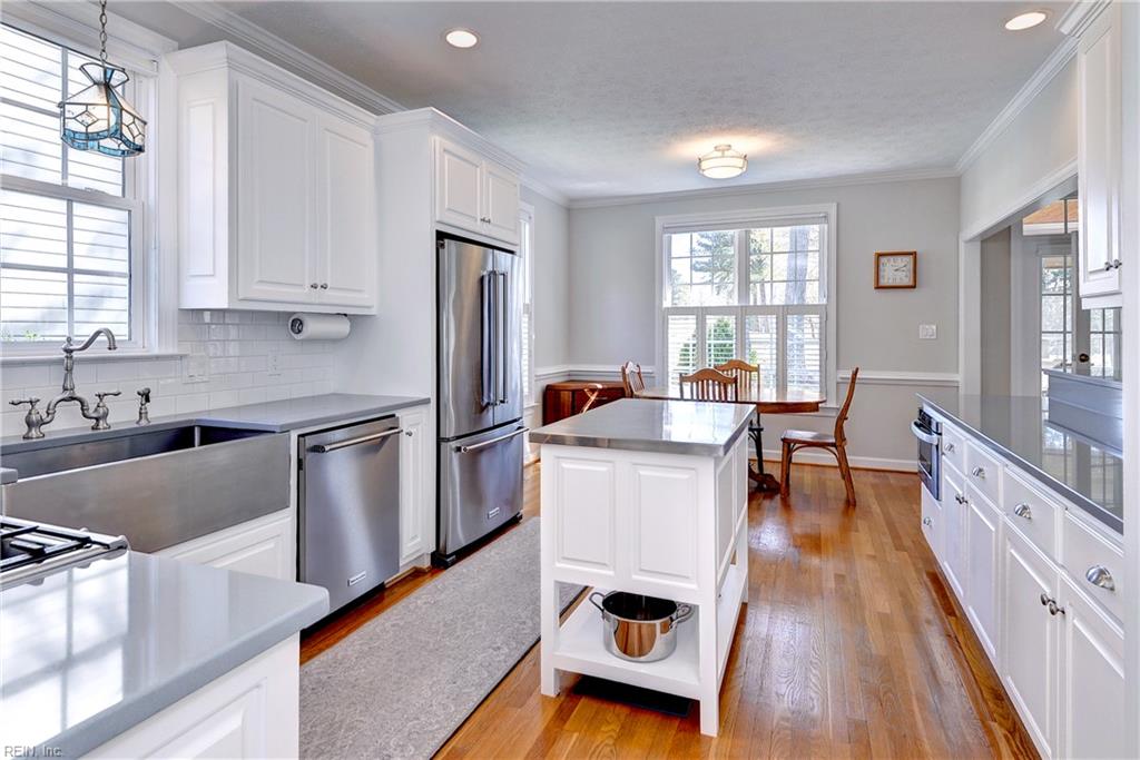 109 Hollinwell Williamsburg VA 23188