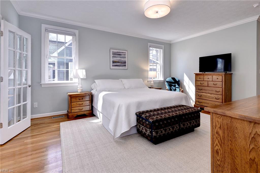 109 Hollinwell Williamsburg VA 23188