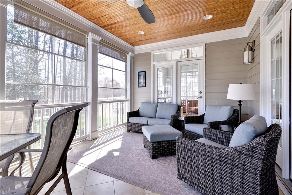 109 Hollinwell Williamsburg VA 23188