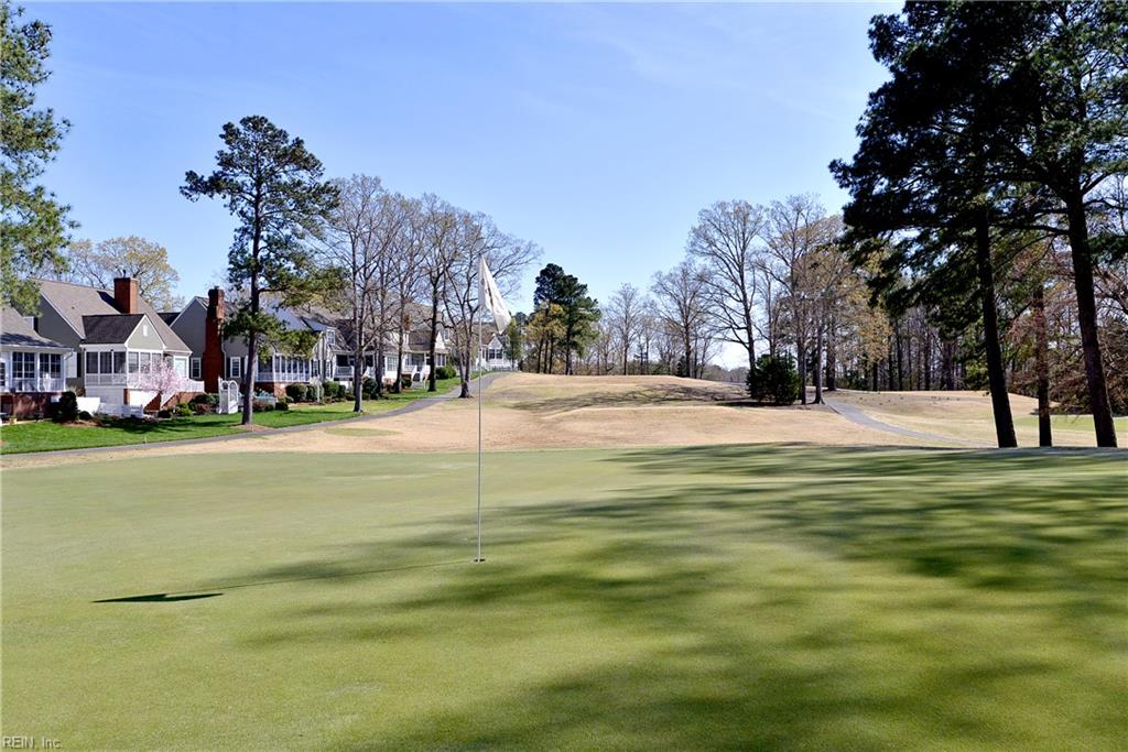 109 Hollinwell Williamsburg VA 23188