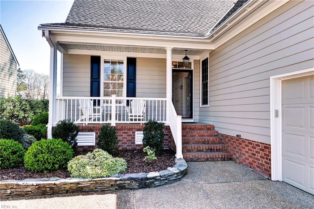 109 Hollinwell Williamsburg VA 23188