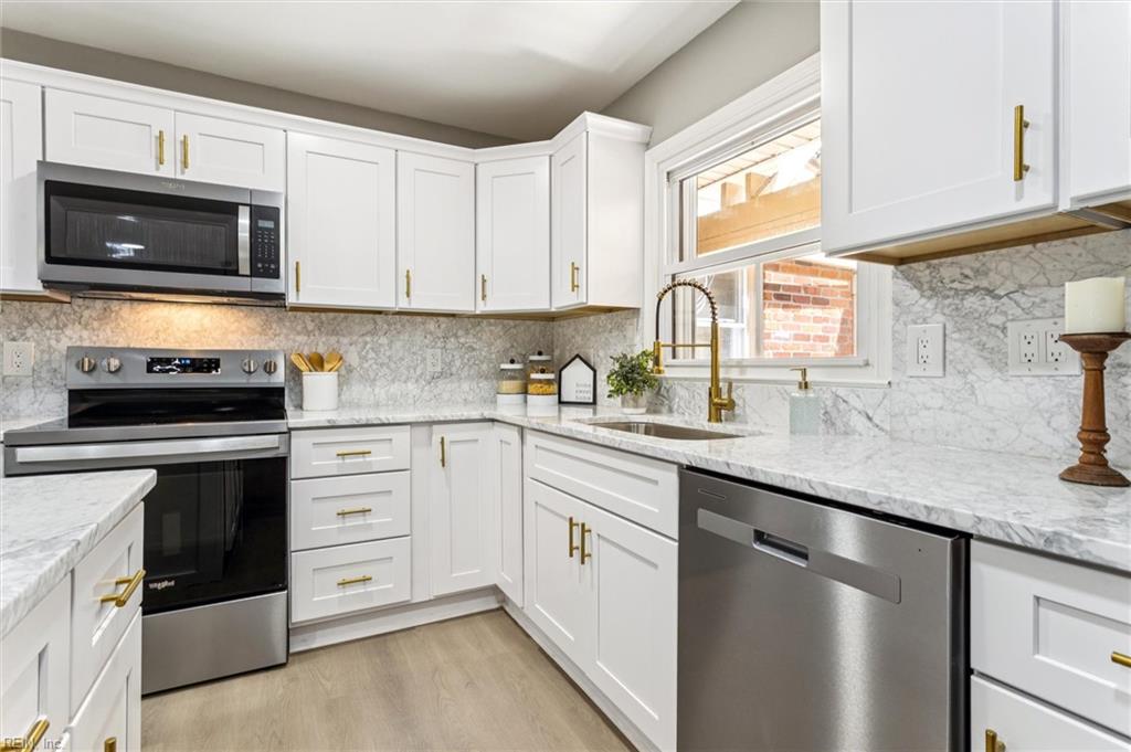 508 E Woodland Drive Yorktown VA 23692