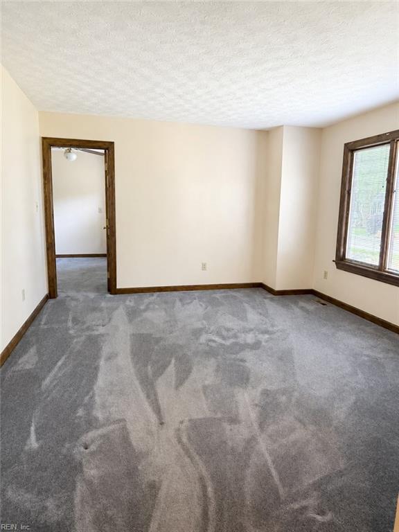 202 Chelmsford Way Newport News VA 23606