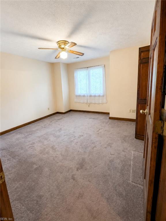 202 Chelmsford Way Newport News VA 23606