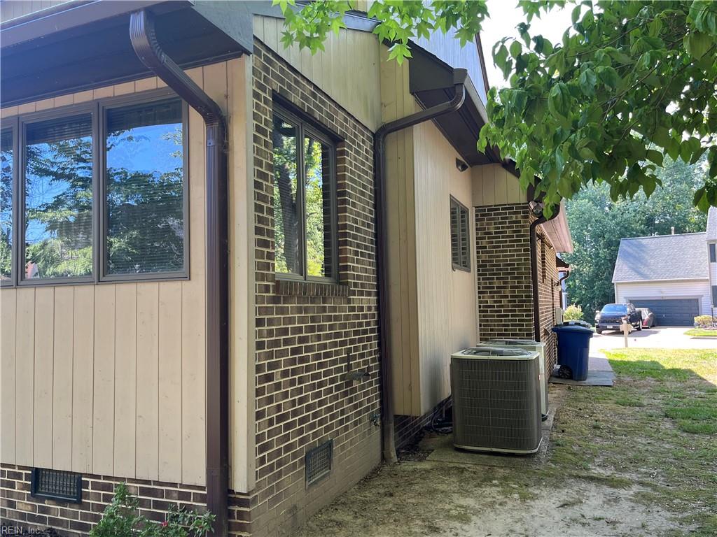 202 Chelmsford Way Newport News VA 23606