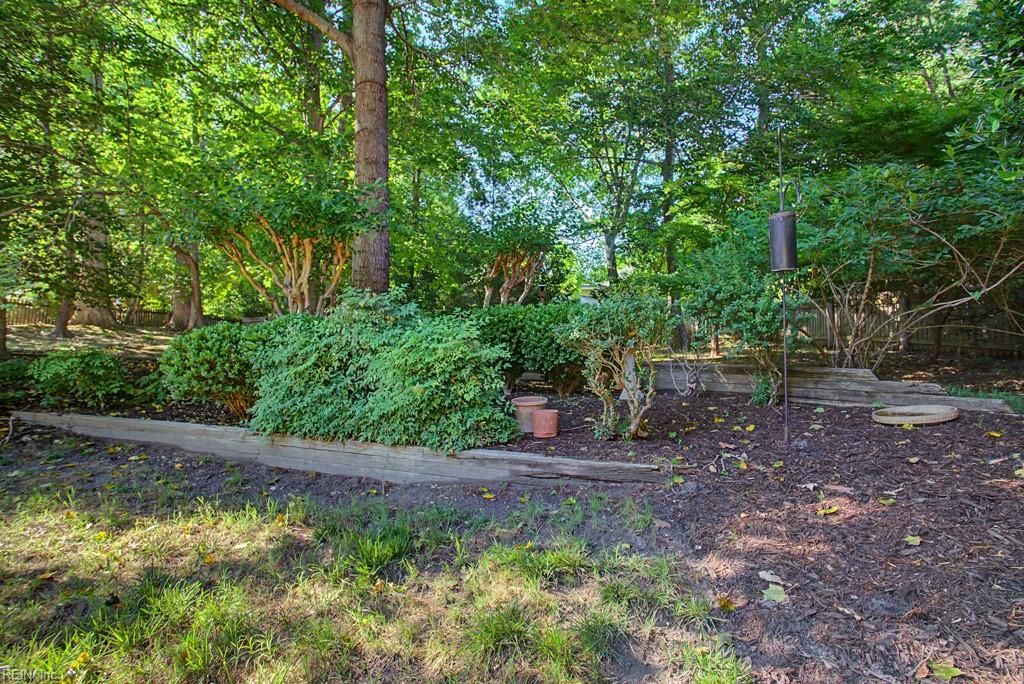 136 Captaine Graves Williamsburg VA 23185
