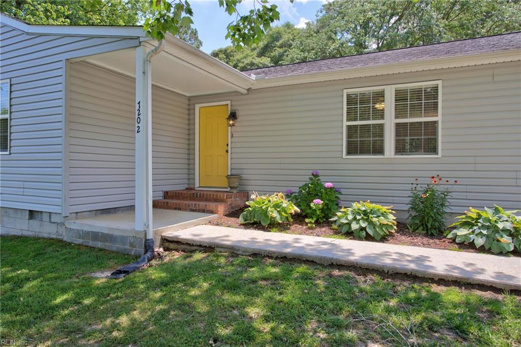 7202 Hopkins Circle Gloucester VA 23061