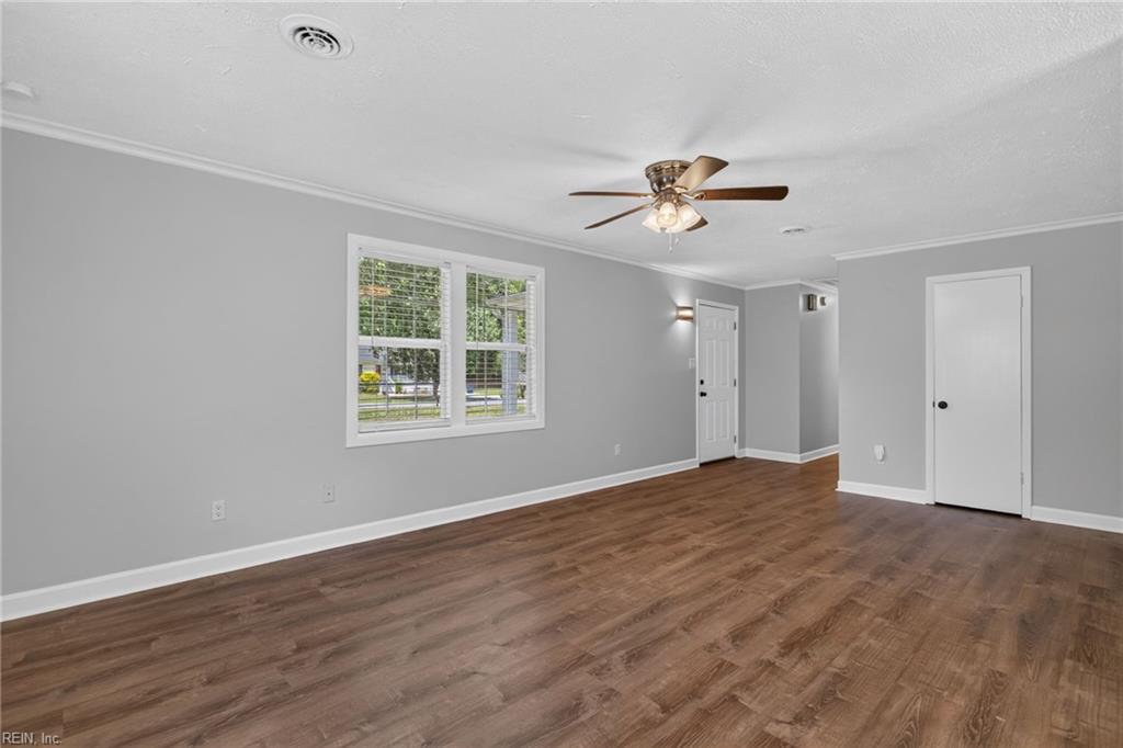 7202 Hopkins Circle Gloucester VA 23061