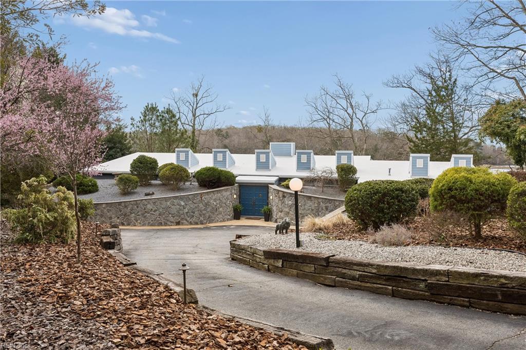 220 Southpoint Drive Williamsburg VA 23185