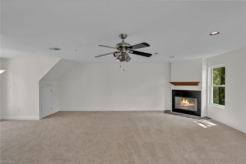 1700 Dandy Loop Road Yorktown VA 23692