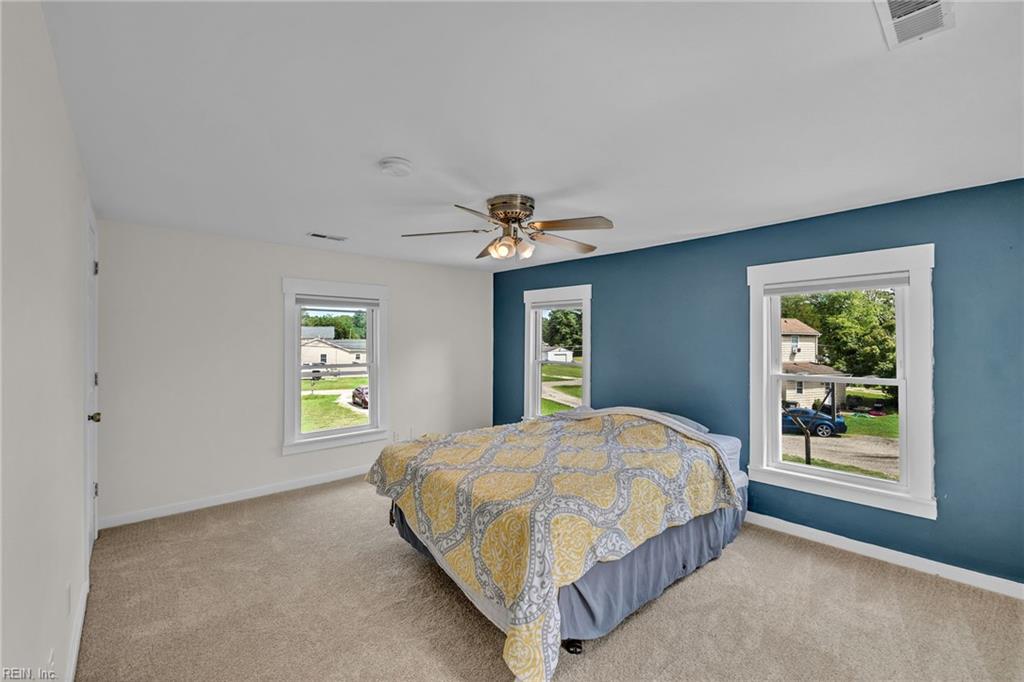 1700 Dandy Loop Road Yorktown VA 23692