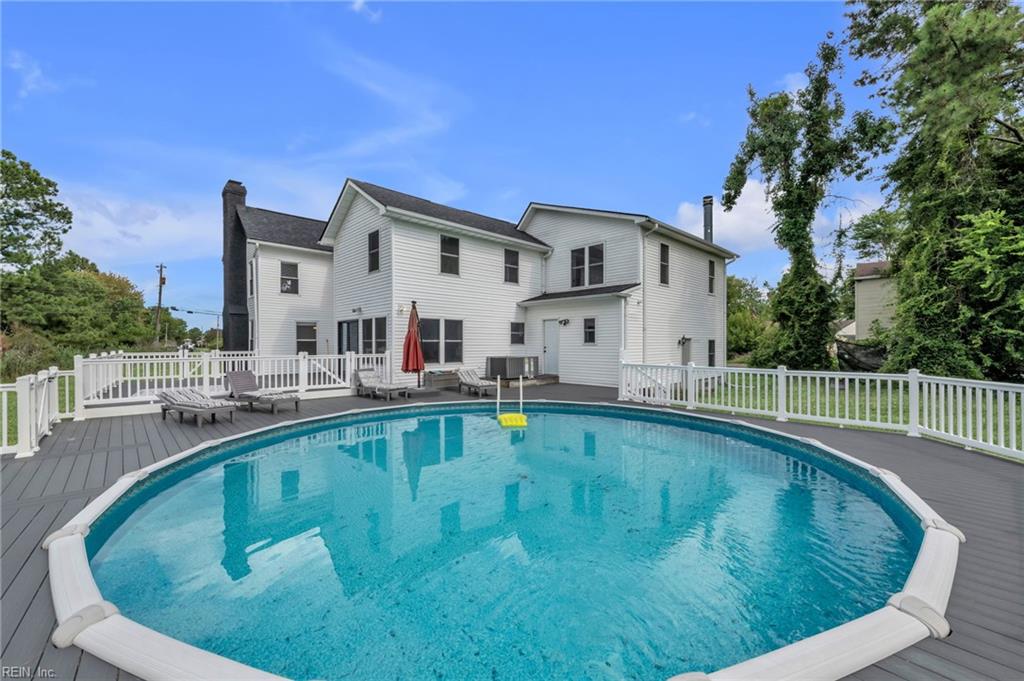 1700 Dandy Loop Road Yorktown VA 23692