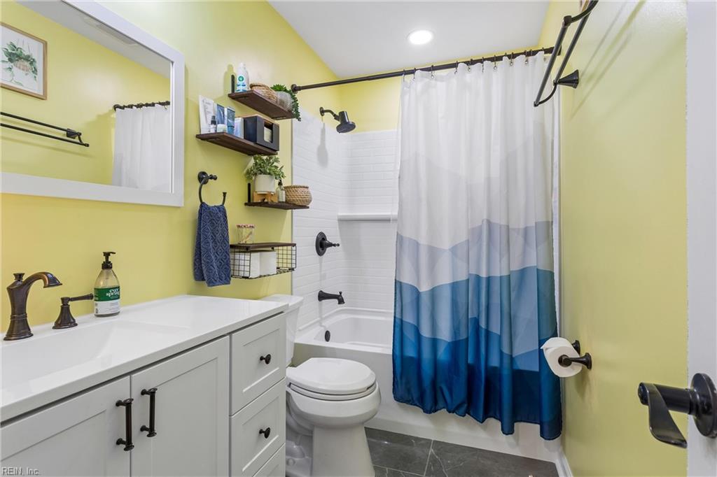 703 Sedgefield Drive Newport News VA 23605
