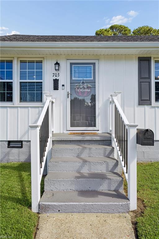 703 Sedgefield Drive Newport News VA 23605