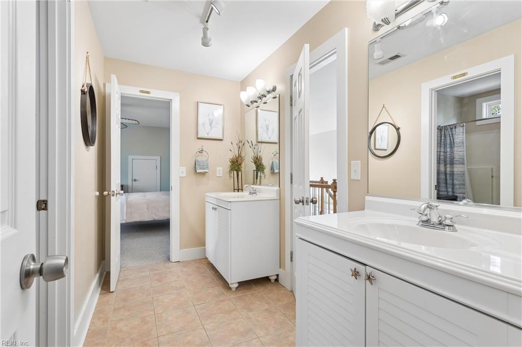 109 Vreeland Drive Yorktown VA 23692