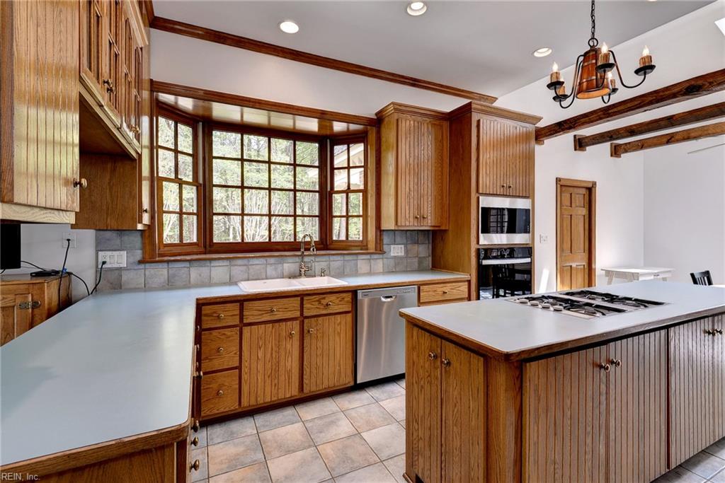2901 Kitchums Pond Road Williamsburg VA 23185