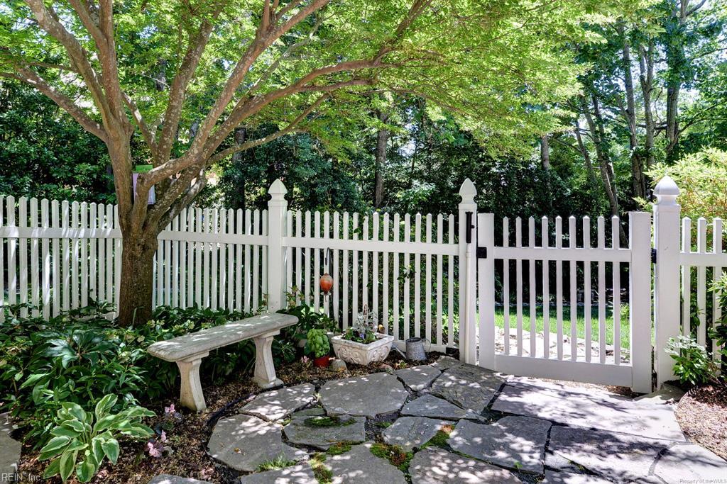 120 Waterton Williamsburg VA 23188