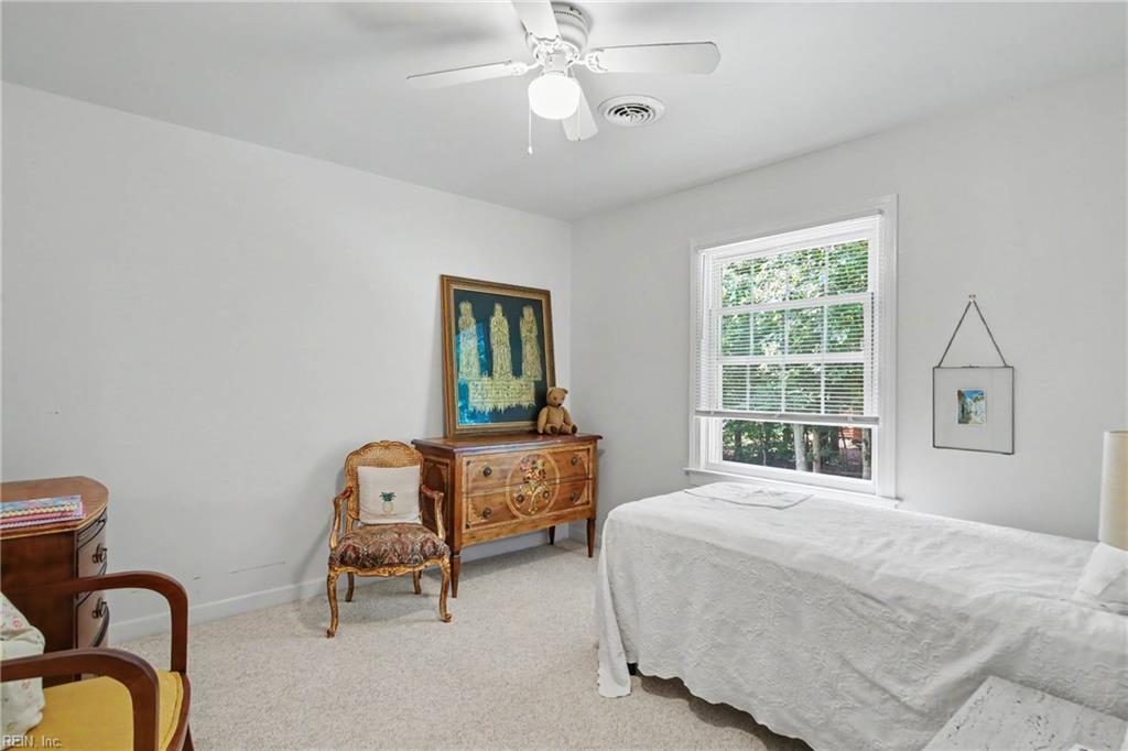 103 Robertson Street Williamsburg VA 23185