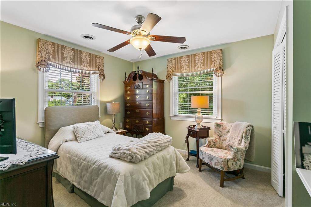 10 Plantation Road Newport News VA 23602