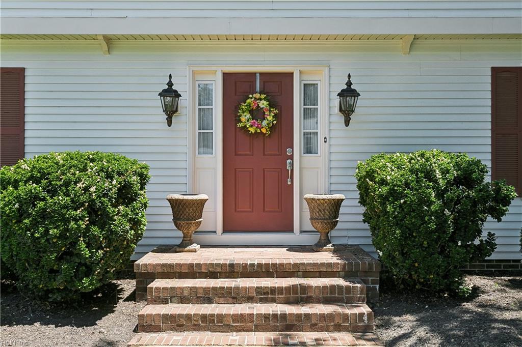 10 Plantation Road Newport News VA 23602