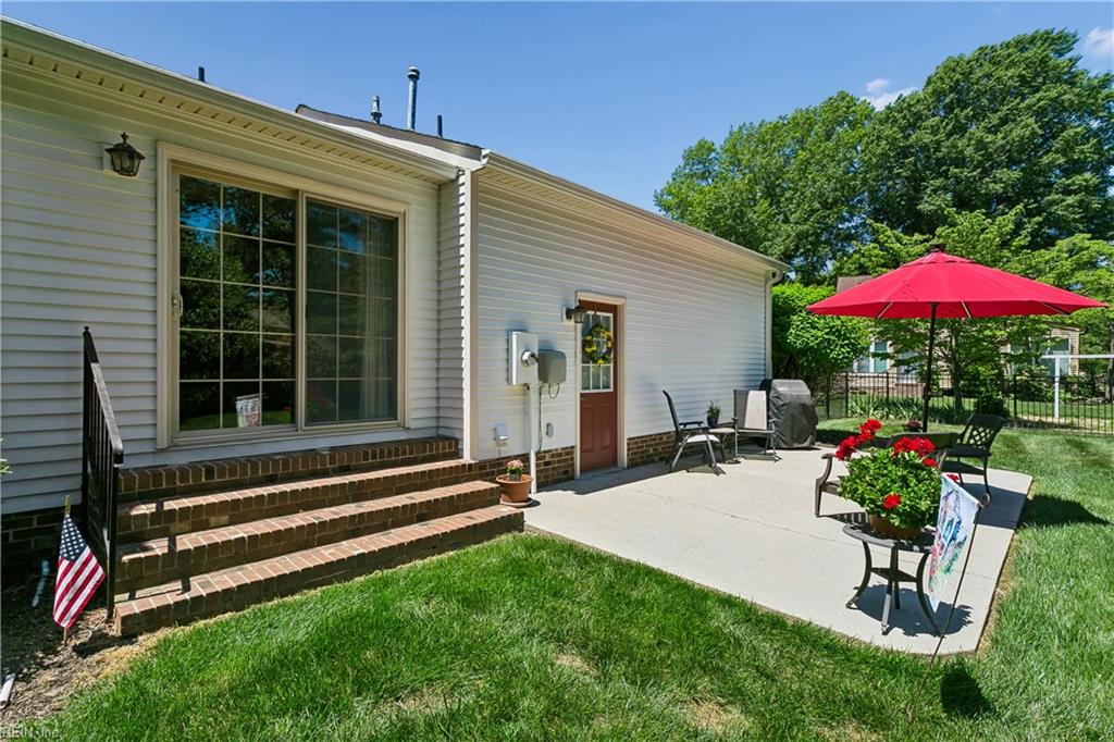 10 Plantation Road Newport News VA 23602