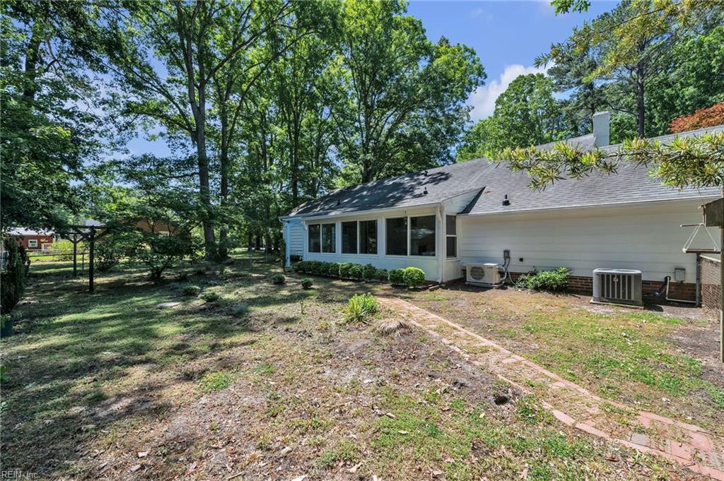 308 Country Club Road Newport News VA 23606