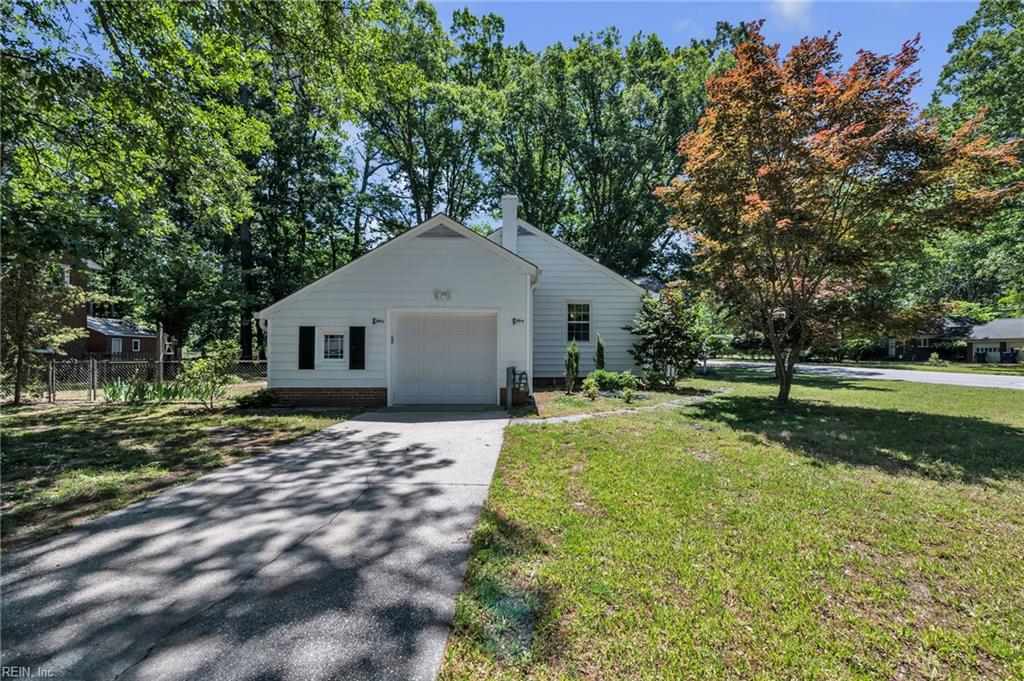 308 Country Club Road Newport News VA 23606