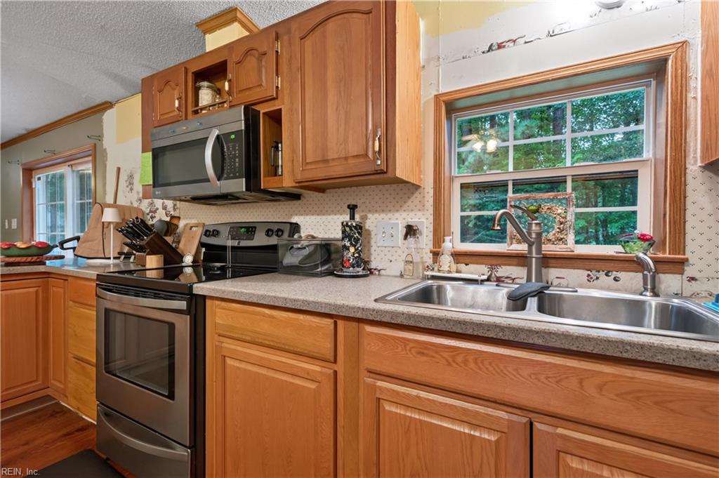 6807 Short Lane Gloucester VA 23061