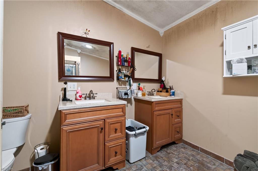 6807 Short Lane Gloucester VA 23061